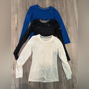 Nike Long Sleeves Size XS - BUNDLE OF 3